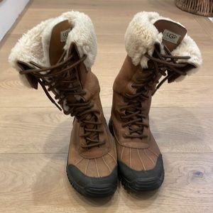 UGG Adirondack tall winter book. Leather and suede (genuine and authentic)